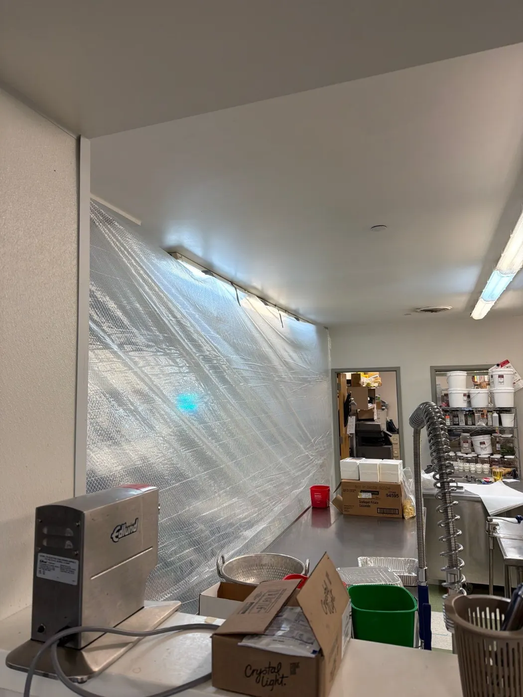 Commercial water mitigation in Springmill, Indiana